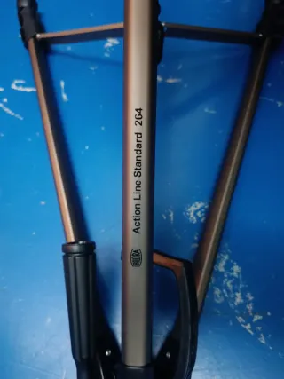 Trípode Action Line Standard 264