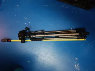 Trípode Action Line Standard 264