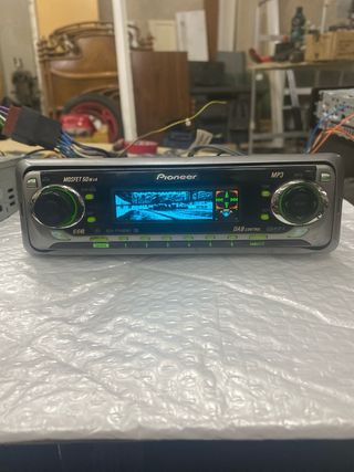 Pioneer DEH-7400MP MP3 y Auxiliar
