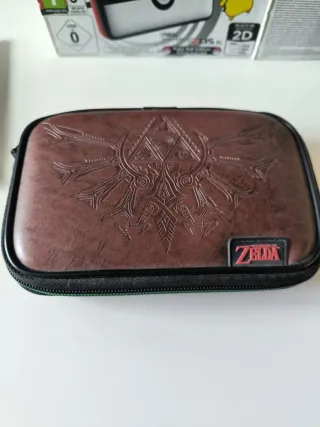 Nintendo 2DS XL Edizione Poké Ball
