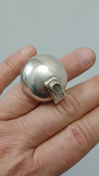 Gran Anillo Ciclón Plateado