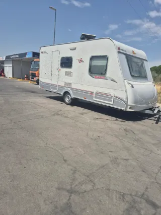 Caravana Sterckeman Starlett 470 Tres Ambientes