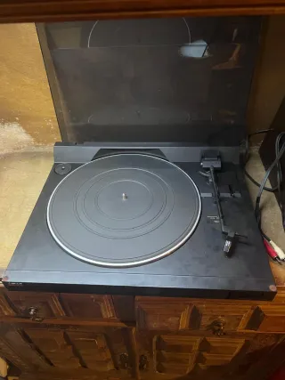 Giradiscos Akai AP-A510