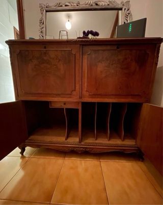 Comodino vintage in legno