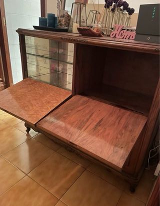 Comodino vintage in legno