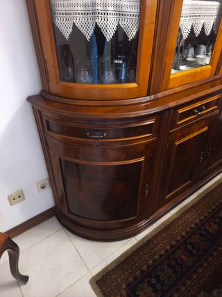 Cristaleira / Aparador Madeira Maciça