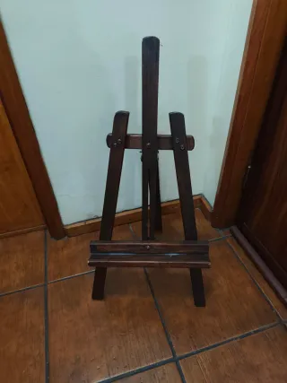 Cavalete / porta quadros