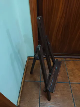 Cavalete / porta quadros