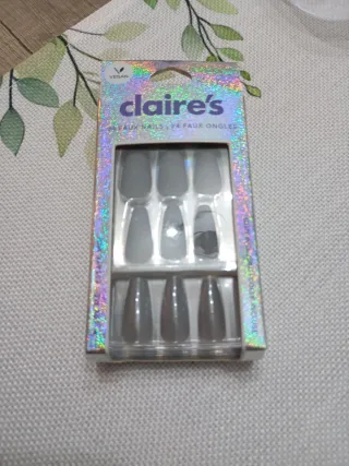 Unhas pretas postiças artificiais