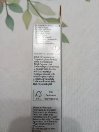 Unhas pretas postiças artificiais