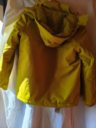 Chaqueta outdoor softshell amarilla S/M, capucha