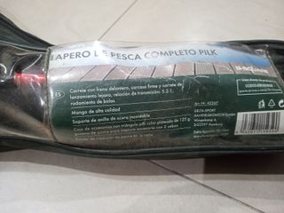 Caña de pescar con carrete