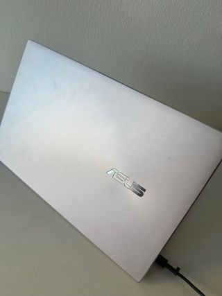 Portatil Asus ZenBook UX425EA