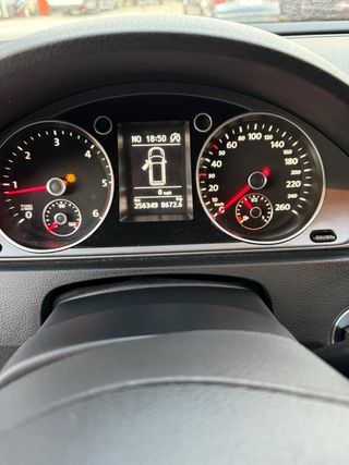 Volkswagen Passat 2011