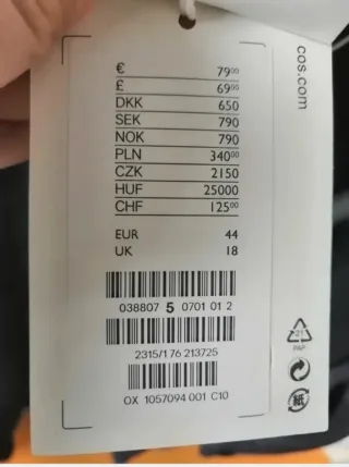 Vestido vaquero elástico marca Cos