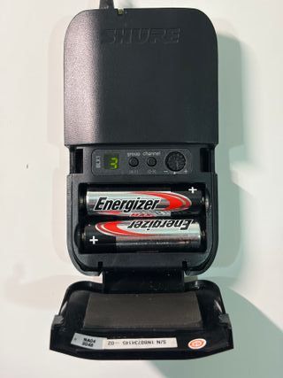 Microfone sem Fios Lapela Shure BLX1 + BLX4