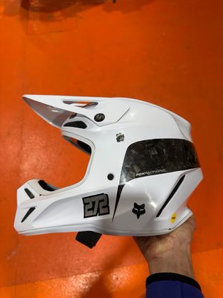 Casco fox v3
