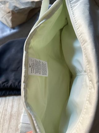 Nike Elemental premium Riñonera