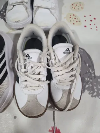 Zapatillas deportivas niño Adidas,talla 30
