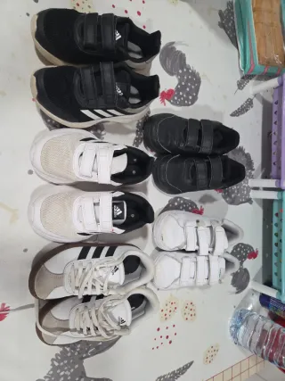 Zapatillas deportivas niño Adidas,talla 30