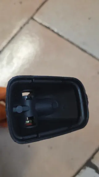 Antenna adesiva per auto