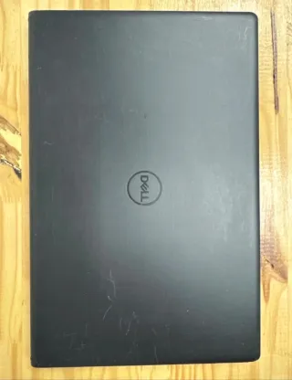 Dell Vostro 3510 (usado) funciona perfecto