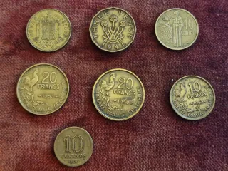 Lotto 7 monete ottone