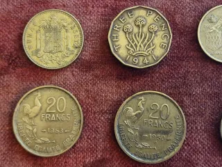 Lotto 7 monete ottone