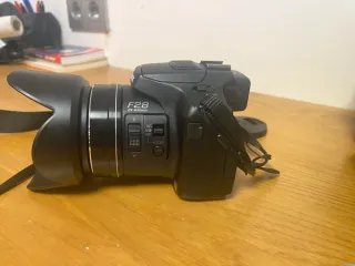 Cámara Panasonic Lumix DMC-FZ200