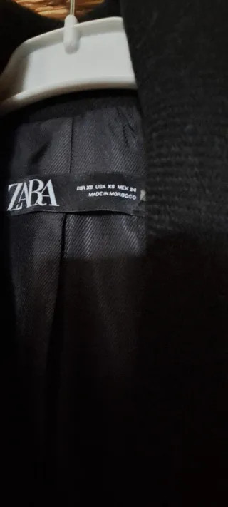 Abrigo de Zara. Talla hasta la M