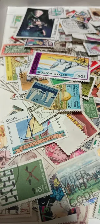 500 sellos de todo el mundo sin repetir