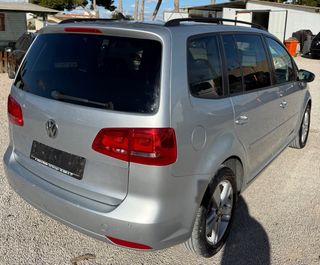 Volkswagen Touran 2012