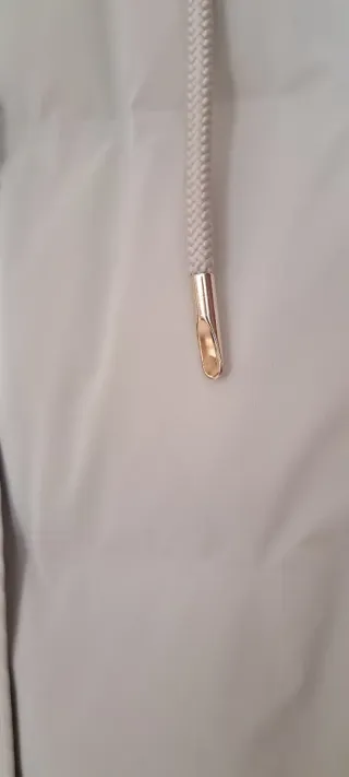 Zara. Anorak acolchado.