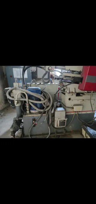 Máquina inyección de zamak