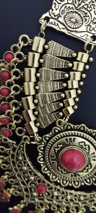 Gargantilla de bisutería