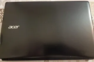 Portátil Acer Aspire i7 / 8GB RAM / Windows listo