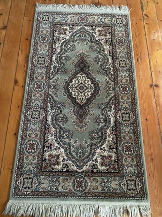 Tappeti in lana 100x100, disegno persa, ideali per qualsiasi stanza