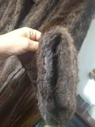 Abrigo vintage tara en el honbro