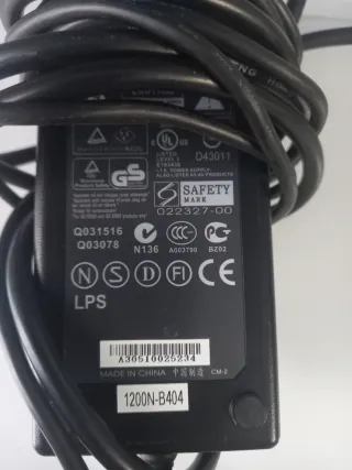 Adaptador de corriente 12V 6.25A