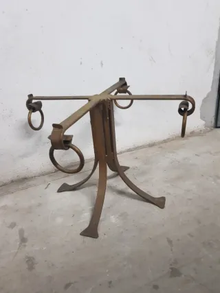 Vendo mesa de forja y marmol