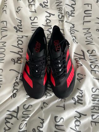 Adidas Adizero Adios Pro 4 negras/rojas – NUEVAS –