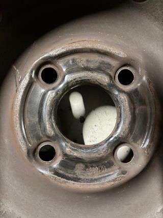 4 cerchi in ferro per pneumatici 185/60 R15 84H