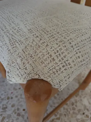 Mesa y sillas años 80.