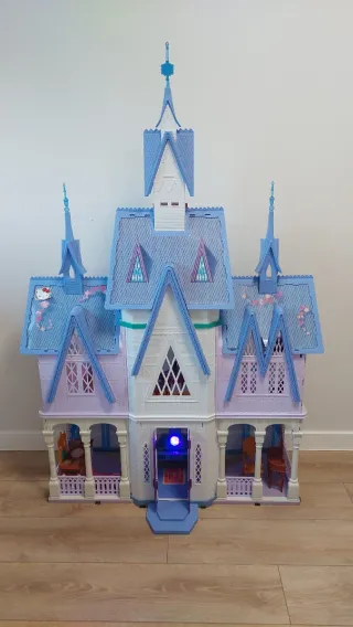 Castillo Frozen grande