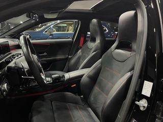 Mercedes-Benz A35 AMG