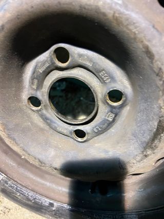 Llanta compatible remolque 13” 4x100