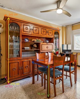 REGALO Mueble comedor Caoba