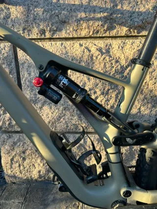 Bicicleta Specialized Stumpjumper Expert Carbono