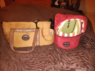 Bolsa de mano para llevar mascota.