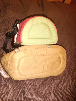 Bolsa de mano para llevar mascota.